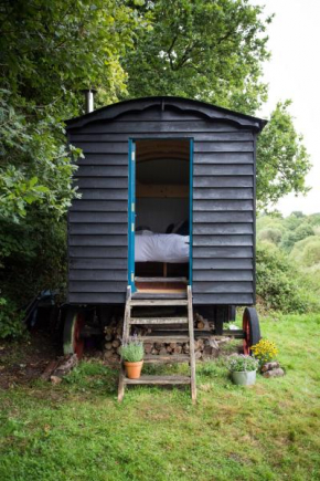 Beautiful, Secluded Shepherd's Hut in the National Park